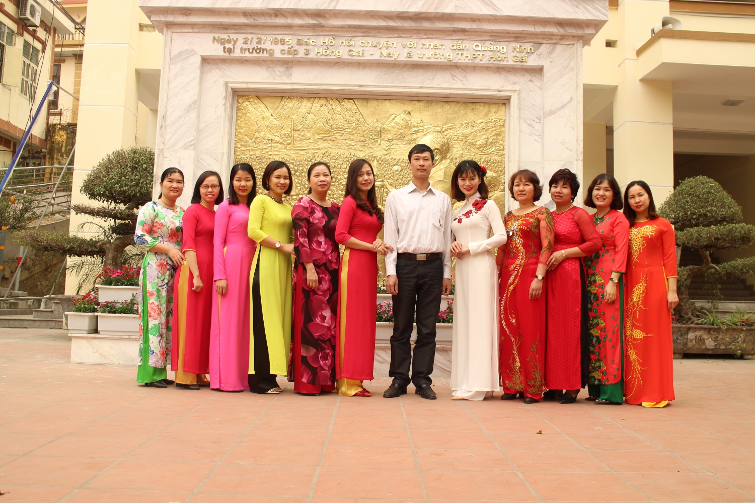 Tổ Song ngữ